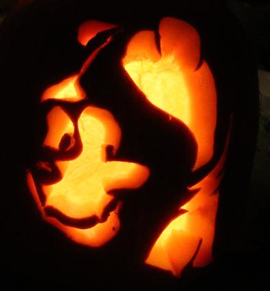 Winnie the Pooh Vampire, Halloween Pumpkin Carving